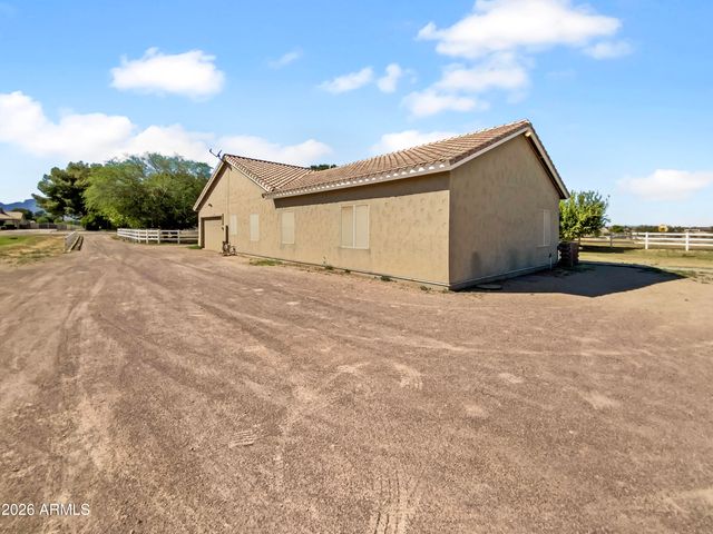 7921 N 175TH Avenue, Waddell, AZ 85355