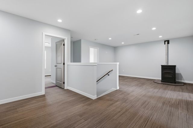 32223 N Division Rd, Deer Park, WA 99006