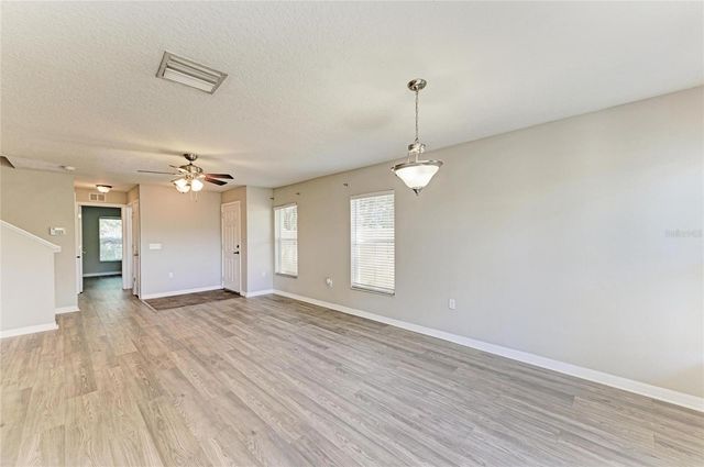 10825 GREAT CARLISLE COURT, Riverview, FL 33578