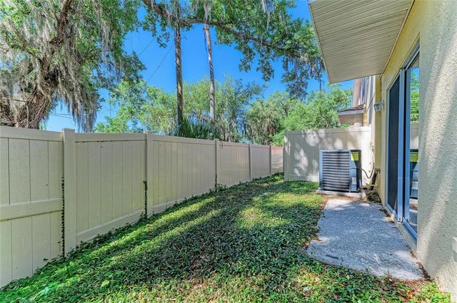 10825 GREAT CARLISLE COURT, Riverview, FL 33578