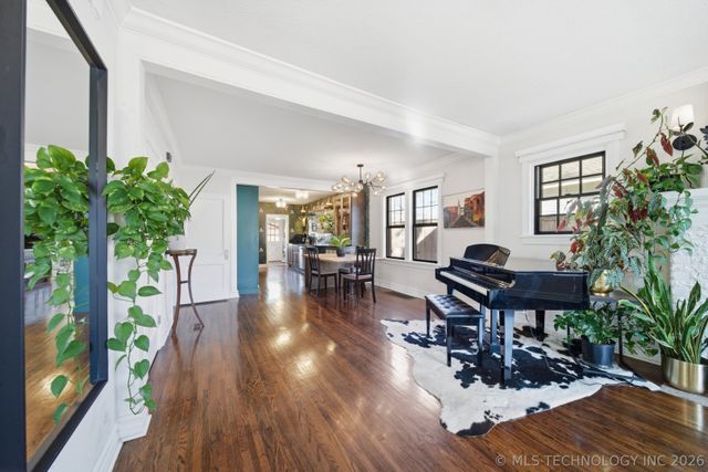 1624 S Victor Avenue, Tulsa, OK 74104