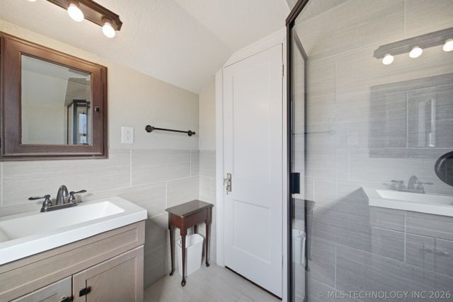 1624 S Victor Avenue, Tulsa, OK 74104