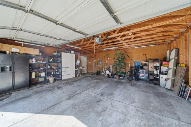 1624 S Victor Avenue, Tulsa, OK 74104