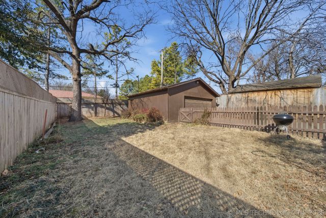 1624 S Victor Avenue, Tulsa, OK 74104