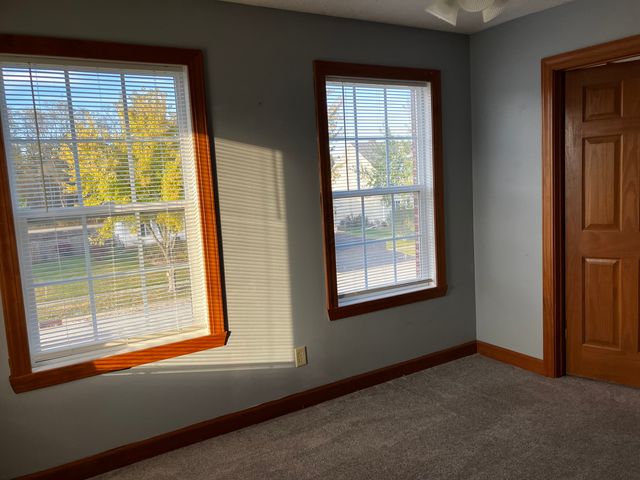 4503 WOODCLIFF Lane, Roscoe, IL 61073