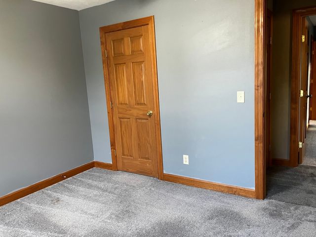 4503 WOODCLIFF Lane, Roscoe, IL 61073