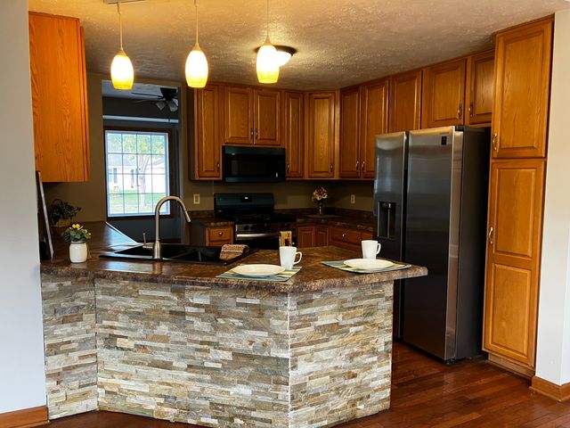 4503 WOODCLIFF Lane, Roscoe, IL 61073