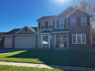 4503 WOODCLIFF Lane, Roscoe, IL 61073