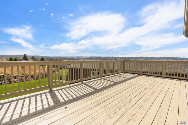 2049 HARNEY DR, Rapid City, SD 57702