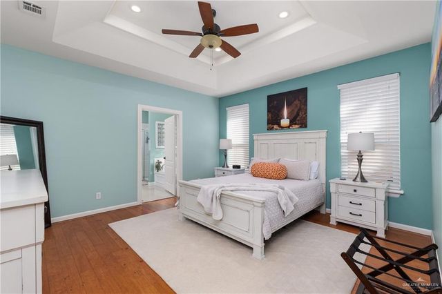 125 E Yucca Avenue, Mcallen, TX 78504