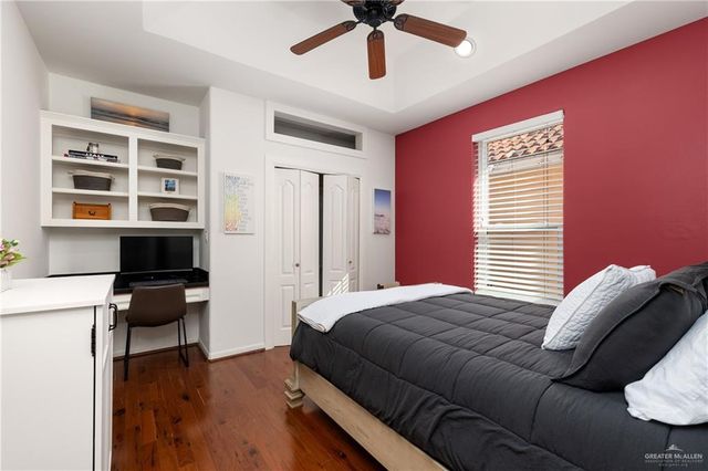 125 E Yucca Avenue, Mcallen, TX 78504