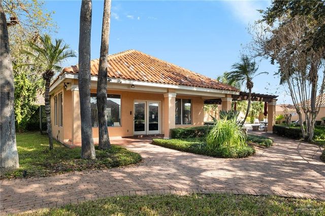 125 E Yucca Avenue, Mcallen, TX 78504