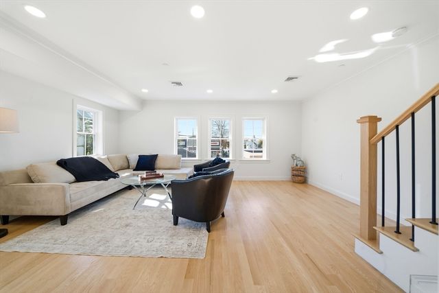 50 N. Payne St 1, Quincy, MA 02169