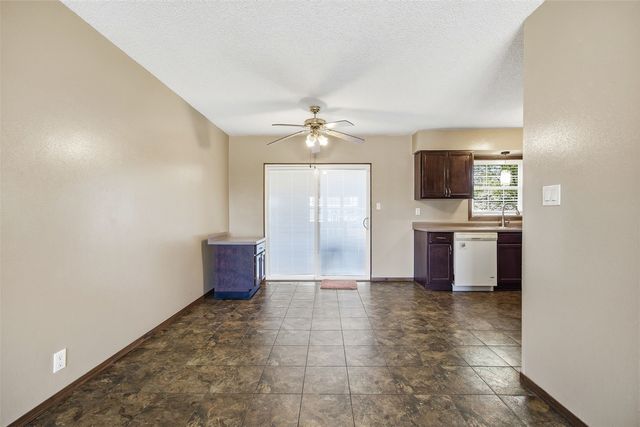 4513 Navajo Dr NE, Cedar Rapids, IA 52402