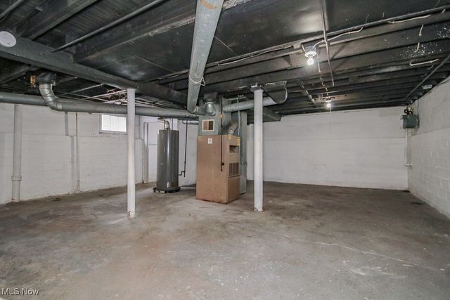 19330 Naumann Avenue, Euclid, OH 44119