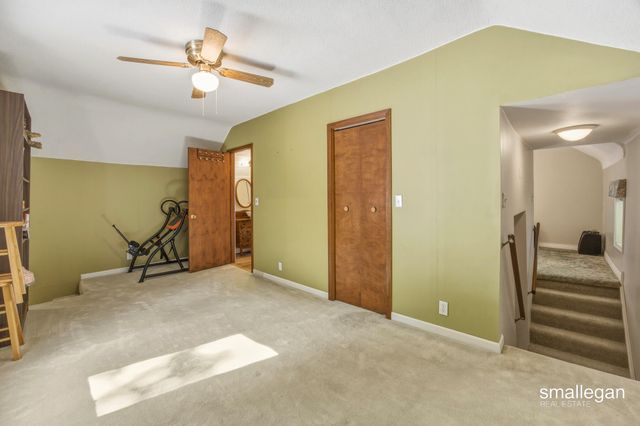 14960 White Creek Avenue NE, Cedar Springs, MI 49319