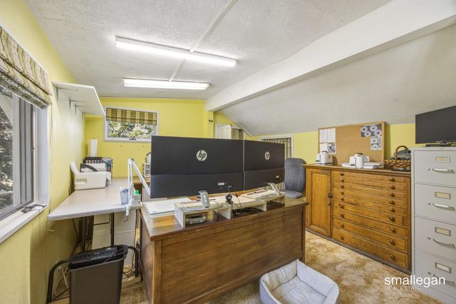 14960 White Creek Avenue NE, Cedar Springs, MI 49319