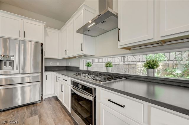 51 Thorn Creek Street, Henderson, NV 89011