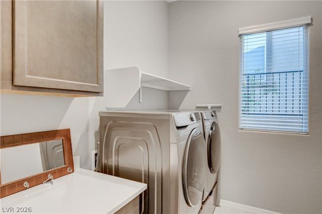 51 Thorn Creek Street, Henderson, NV 89011