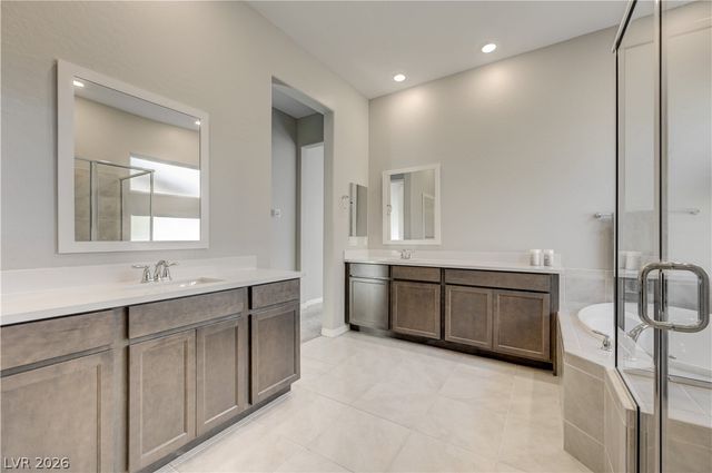 51 Thorn Creek Street, Henderson, NV 89011