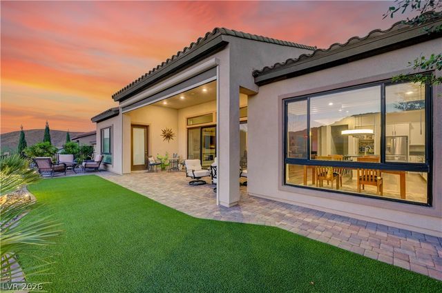 51 Thorn Creek Street, Henderson, NV 89011