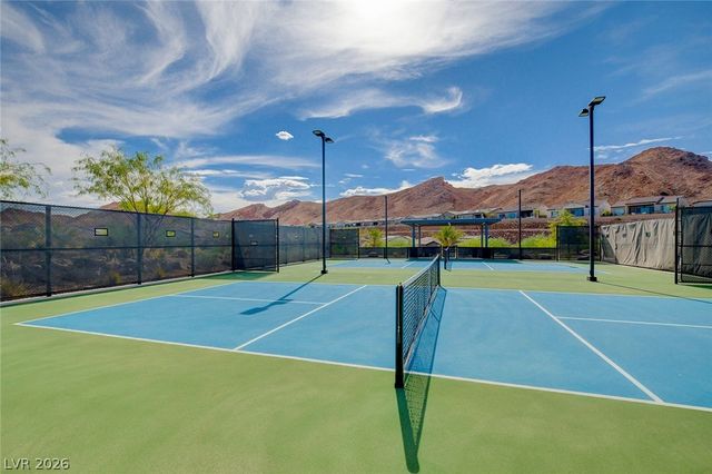 51 Thorn Creek Street, Henderson, NV 89011