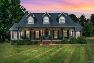 216 Whitfield Drive, Athens, AL 35613