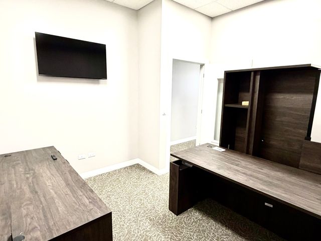 1776 Legacy Circle 117-D, Naperville, IL 60563