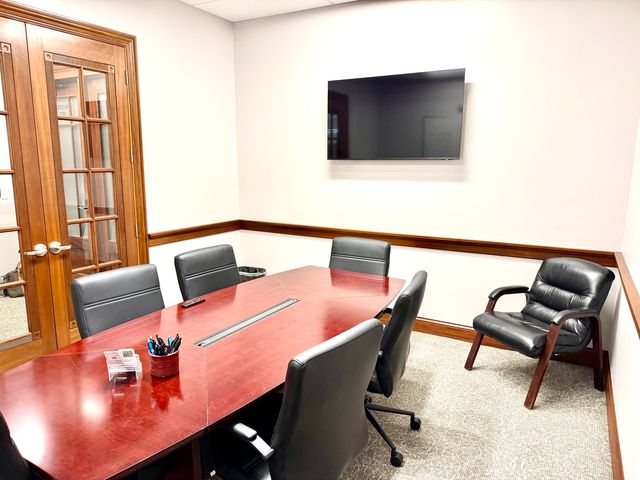 1776 Legacy Circle 117-D, Naperville, IL 60563