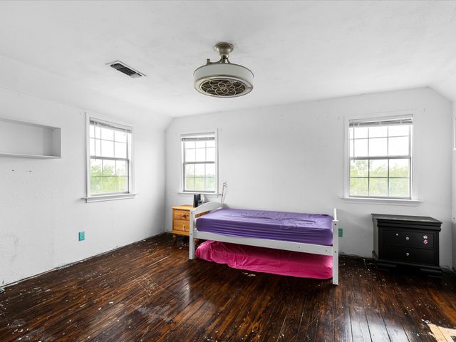 1100 Heritage Creek Drive, Rhome, TX 76078