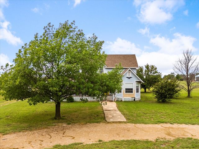 1100 Heritage Creek Drive, Rhome, TX 76078