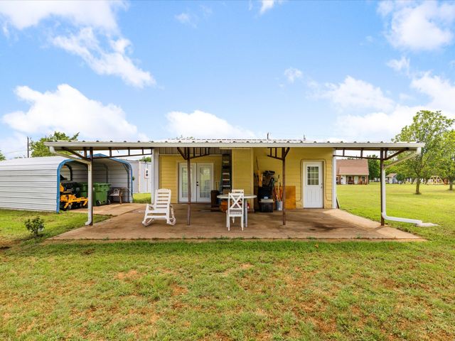 1100 Heritage Creek Drive, Rhome, TX 76078