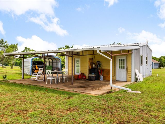 1100 Heritage Creek Drive, Rhome, TX 76078