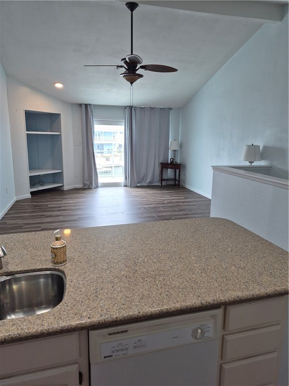 100 Port Royal 208, Aransas Pass, TX 78336 — photo 5