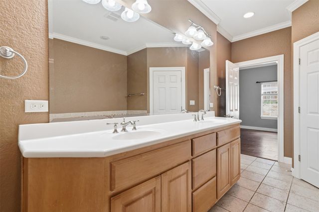10300 Morado CV 801, Austin, TX 78759