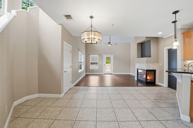 10300 Morado CV 801, Austin, TX 78759
