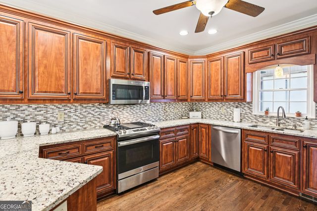 5641 Lanny Drive, Powder Springs, GA 30127