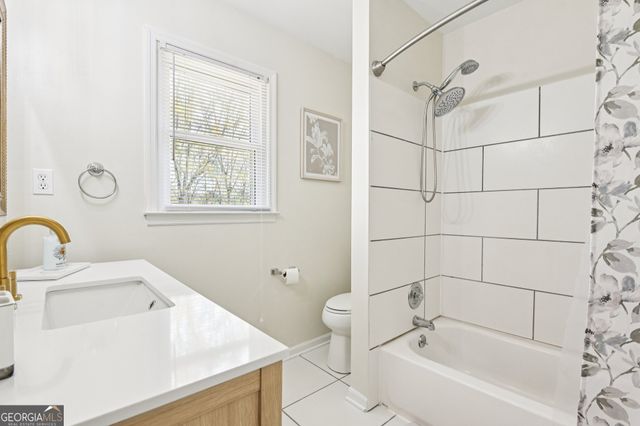 5641 Lanny Drive, Powder Springs, GA 30127