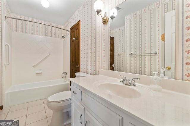 981 Clubland Way, Marietta, GA 30068