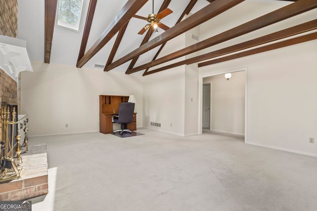 981 Clubland Way, Marietta, GA 30068