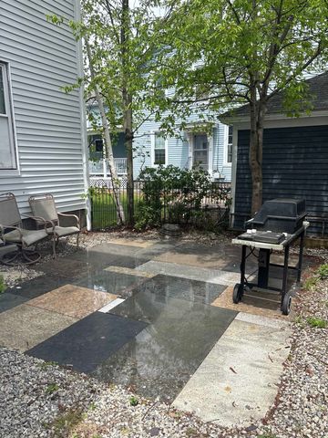 729 Pine Street, Manchester, NH 03104