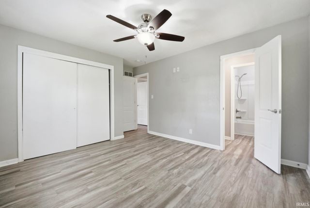 3300 Maple Lane, Newburgh, IN 47630