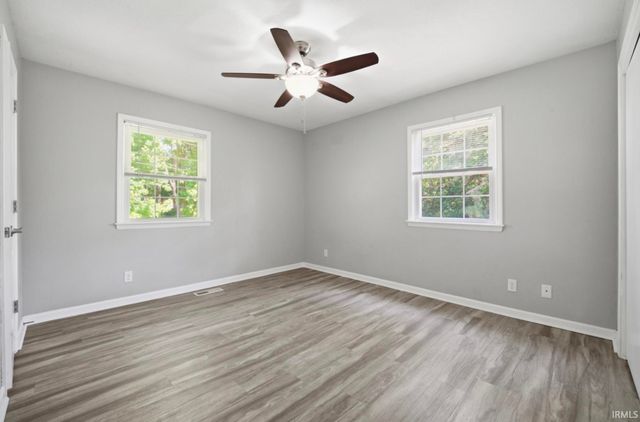 3300 Maple Lane, Newburgh, IN 47630