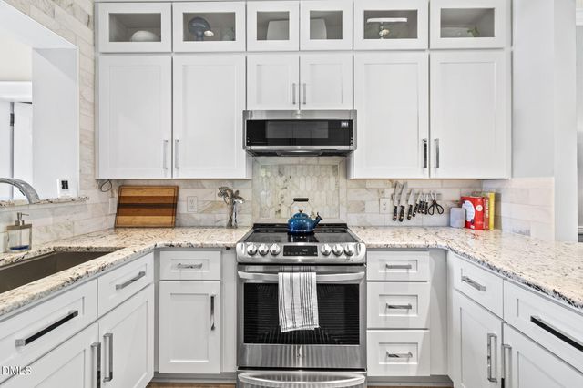 112 Stedman Street, Fayetteville, NC 28305