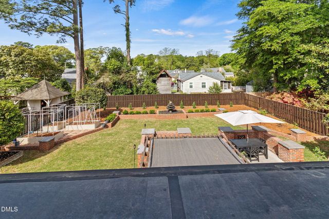 112 Stedman Street, Fayetteville, NC 28305