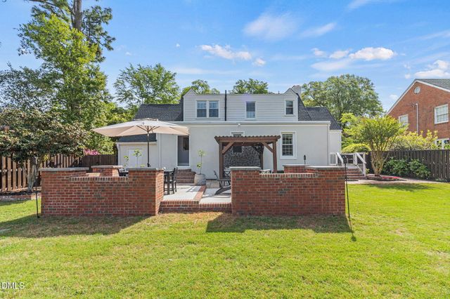 112 Stedman Street, Fayetteville, NC 28305