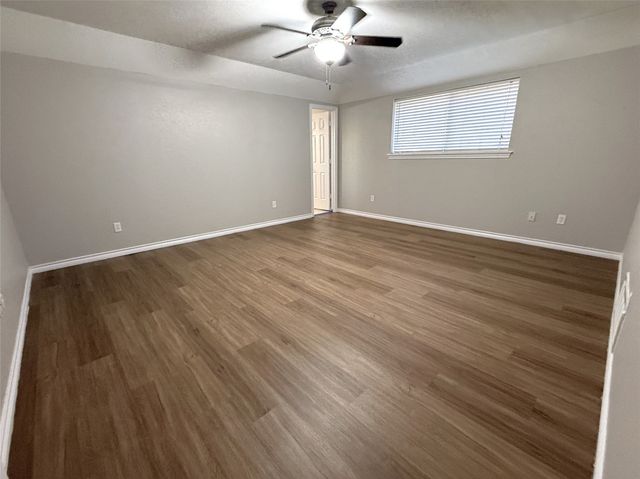 1543 CHISOLM Trail, Lewisville, TX 75077