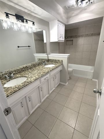 1543 CHISOLM Trail, Lewisville, TX 75077