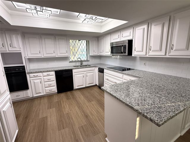 1543 CHISOLM Trail, Lewisville, TX 75077