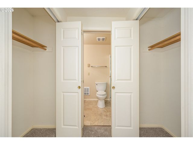 639 S 70TH St, Springfield, OR 97478